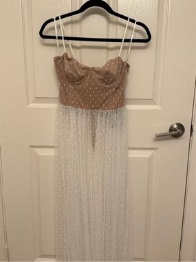 White Fox Totally Bangin’ Mesh Maxi Dress